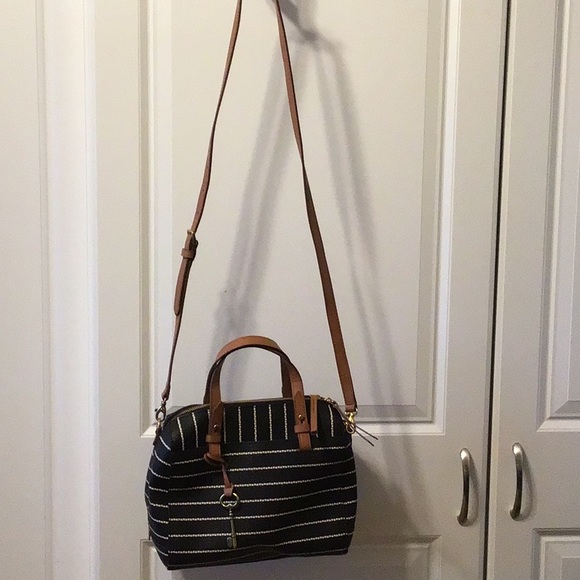 Fossil Rachel Style Crossbody Bag and matching Wallet - Picture 3 of 13